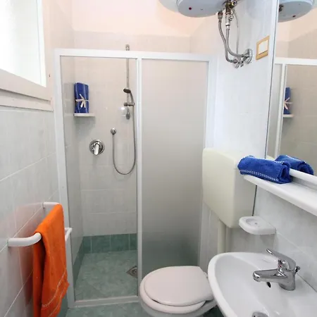 Beautiful Just Few Steps From The * Bibione