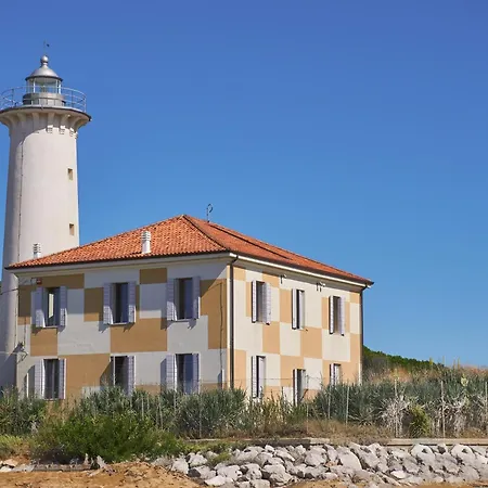 Beautiful Just Few Steps From The Bibione