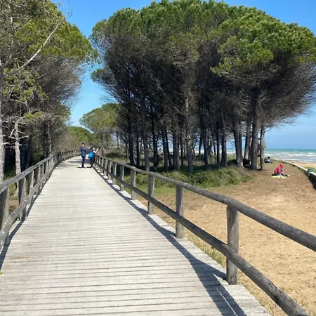 Beautiful Just Few Steps From The Βίλα *